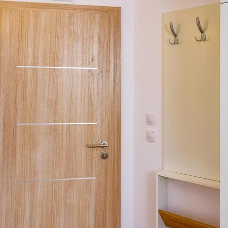 Apartament Sweet Homes 6 *