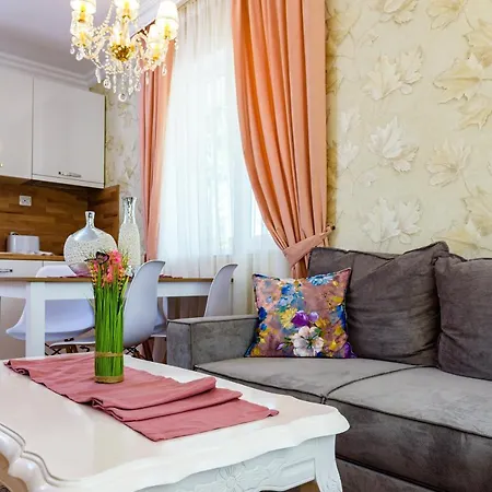 Sweet Homes 6 Apartman *