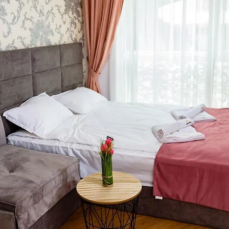 Sweet Homes 6 * Napospart