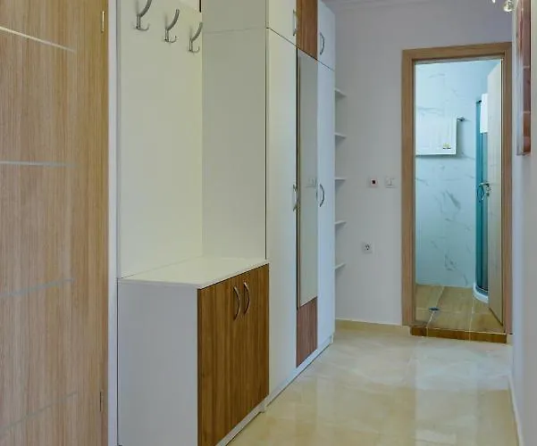 Διαμέρισμα Sweet Homes 6 *