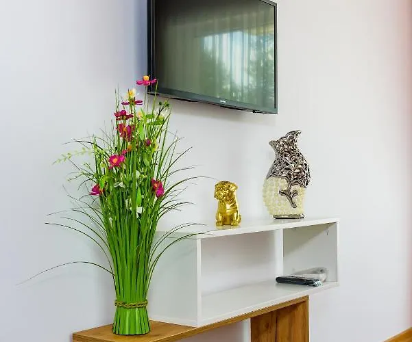 Sweet Homes 6 * Σάνι Μπιτς