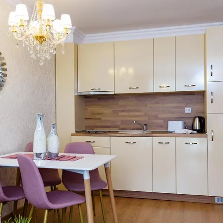 Sweet Homes 6