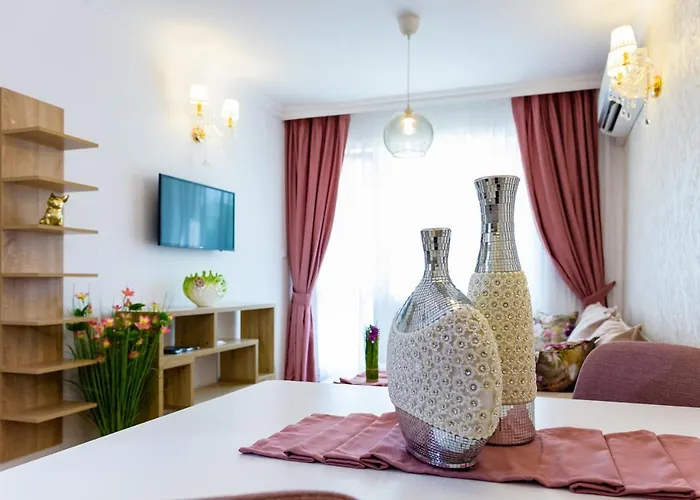 Sweet Homes 6 Апартаменты *