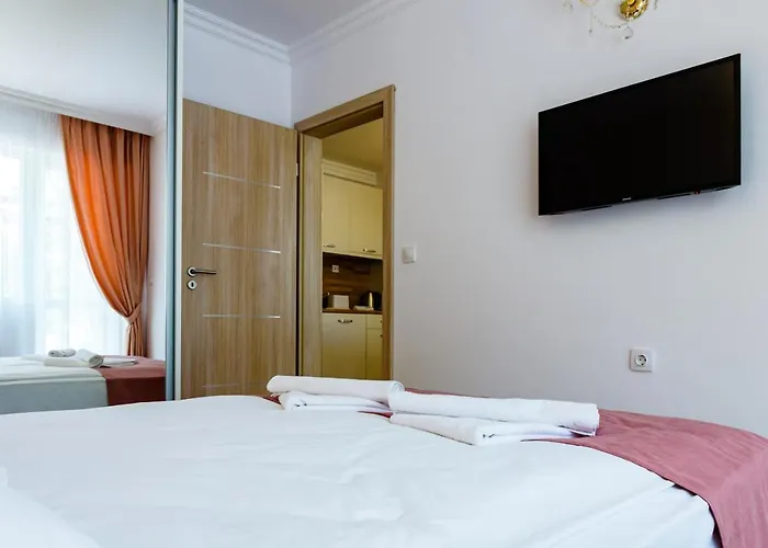 Lägenhet Sweet Homes 6 Slăntjev Brjag